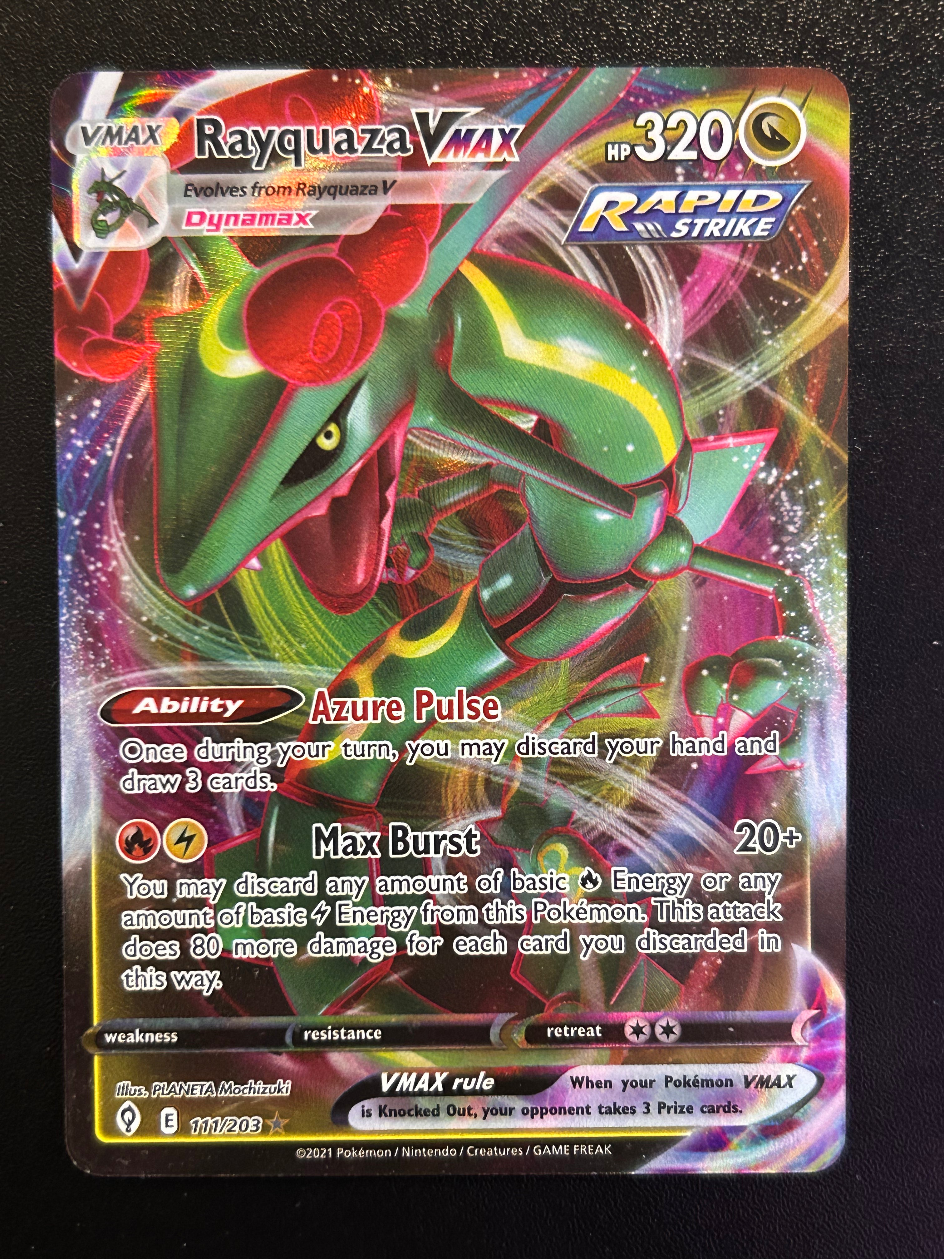 Rayquaza VMAX 111/203