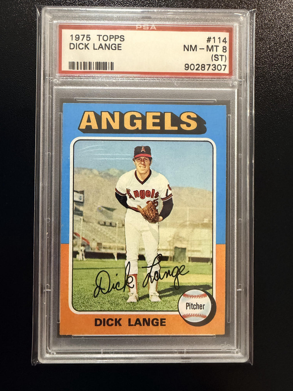 1975 Topps #114 Dick Lange PSA 8