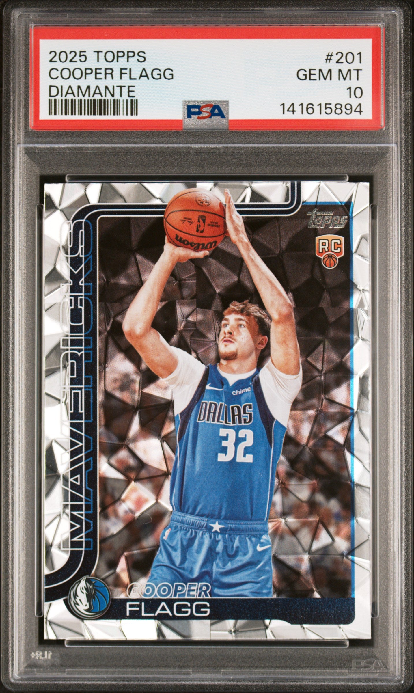 2025 Topps #201 Cooper Flagg Diamante PSA 10
