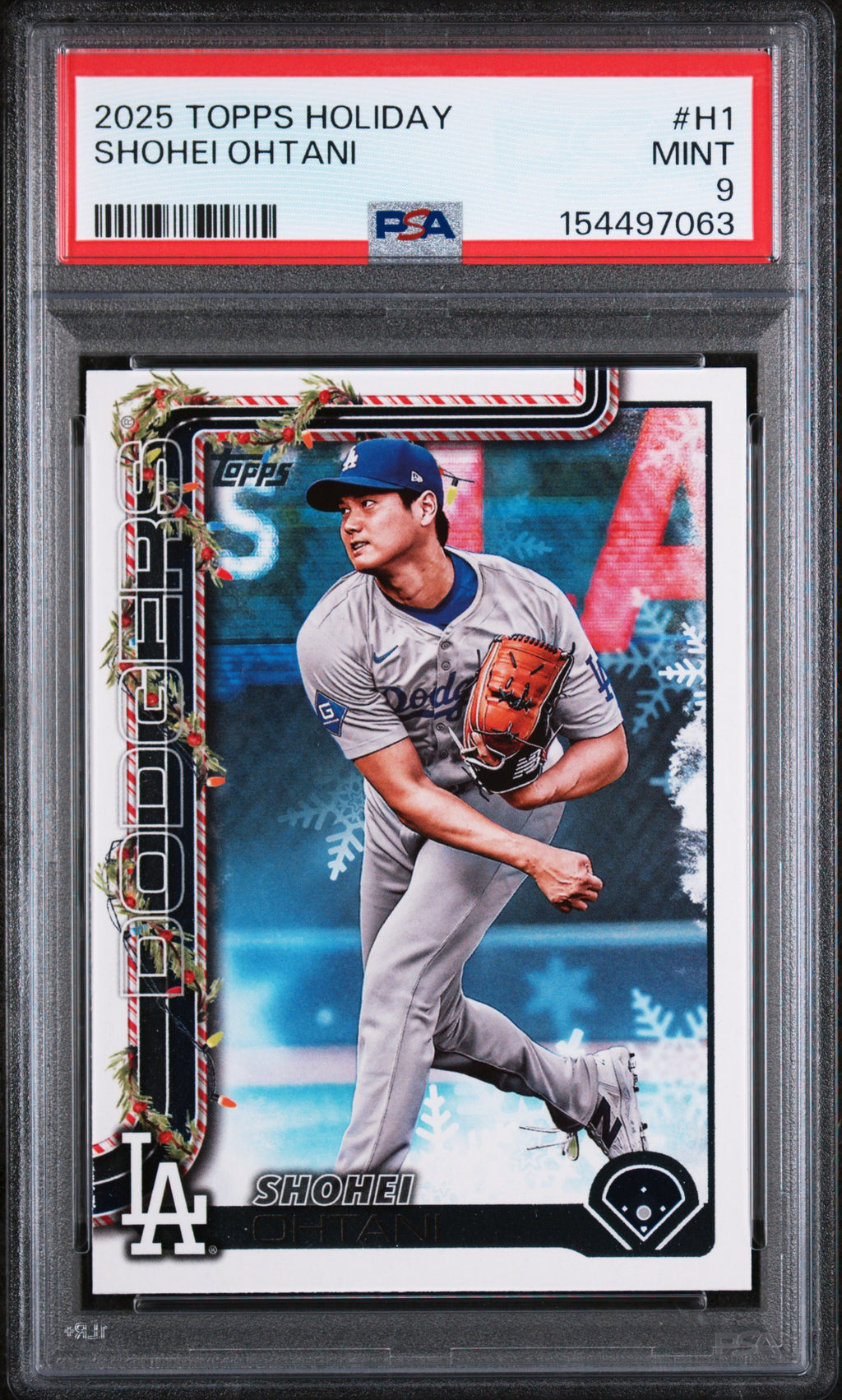 (#97063) 2025 Topps Holiday #H1 Shohei Ohtani PSA 9