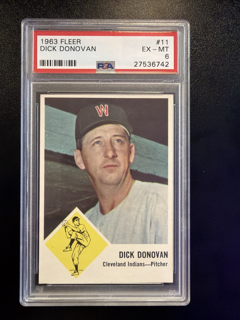 1963 Fleer #11 Dick Donovan PSA 6