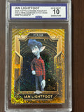 [07044] Ian Lightfoot 2025 Topps Chrome Pixar #77 Gold Mini Diamond Etch 09/50