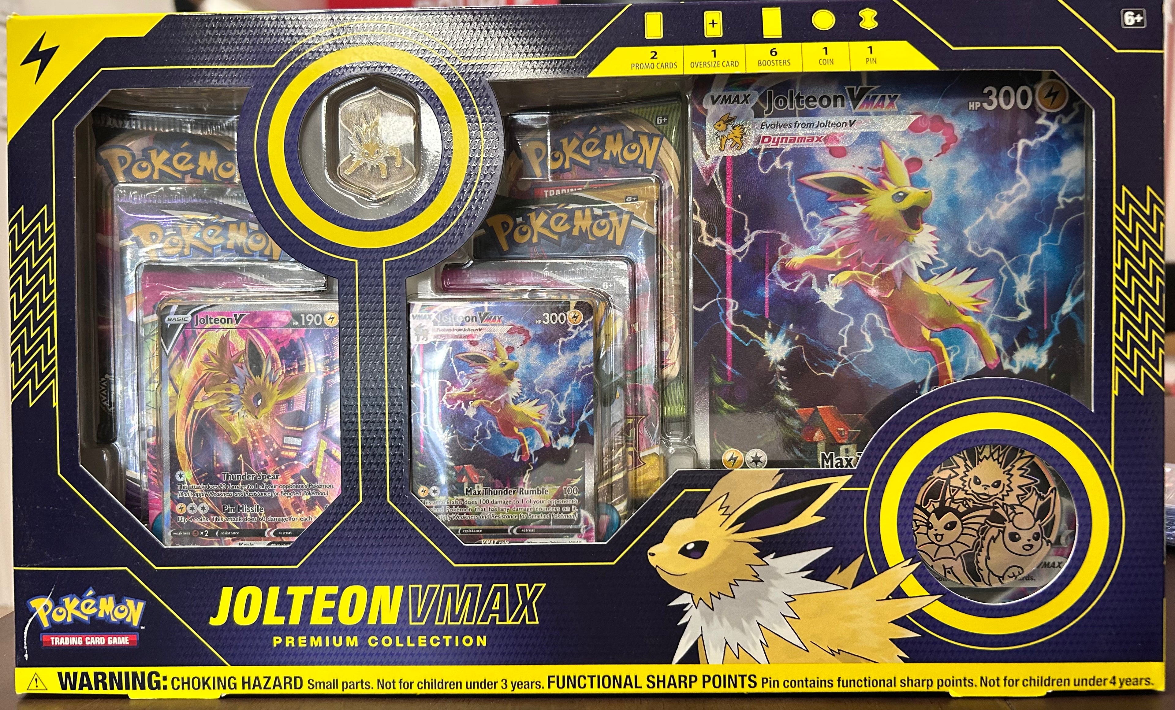 Jolteon VMAX Premium Collection Box