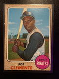 1968 Topps #150 Roberto Clemente Pittsburgh Pirates front