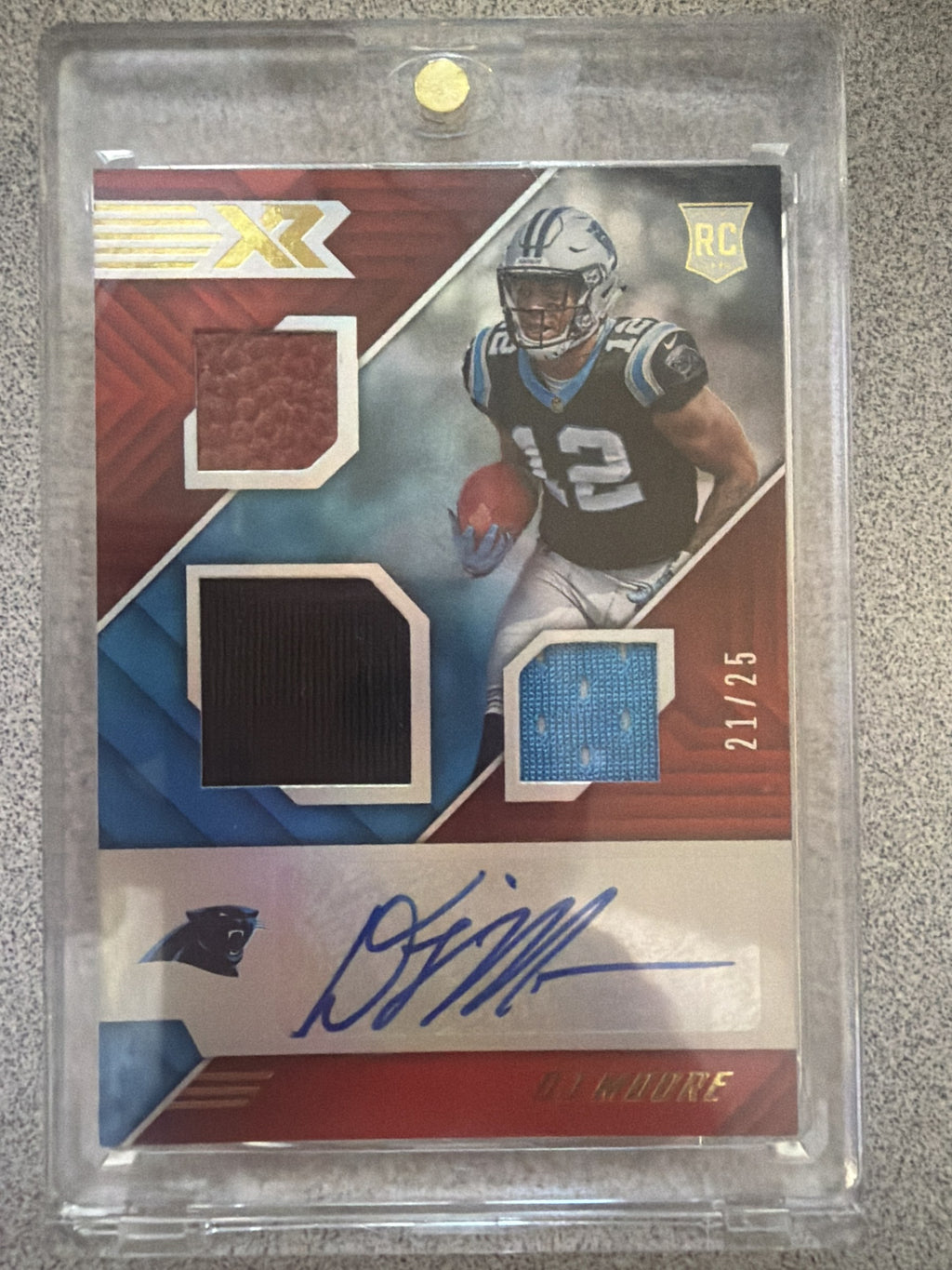 2018 Panini XR Rookie Patch Autograph #167 D.J. Moore 21/25 front