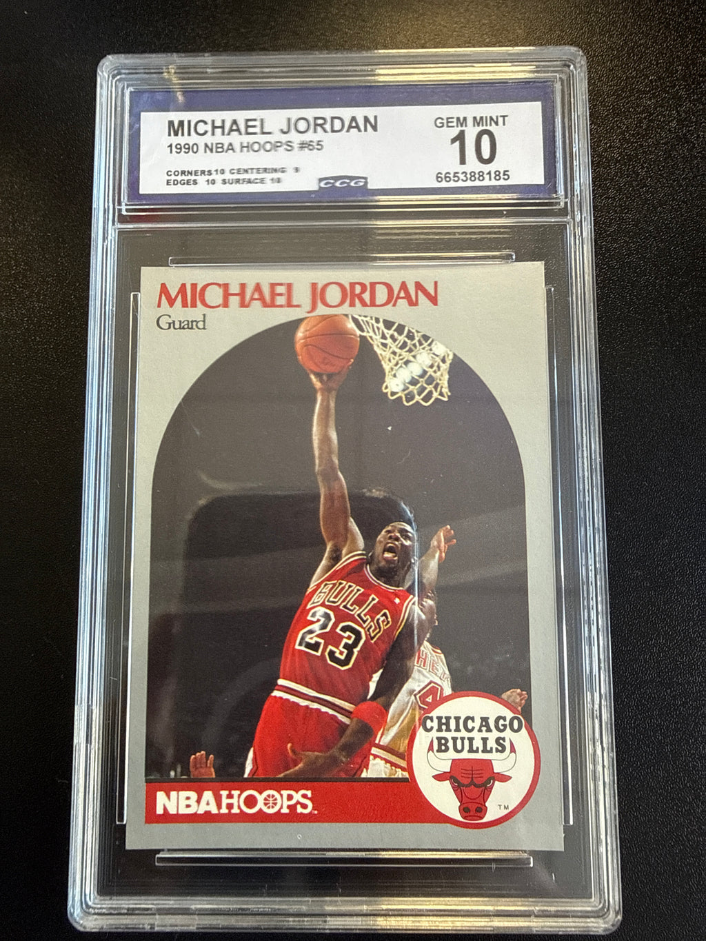 1990 NBA Hoops #65 Michael Jordan Chicago Bulls CCG 10 front