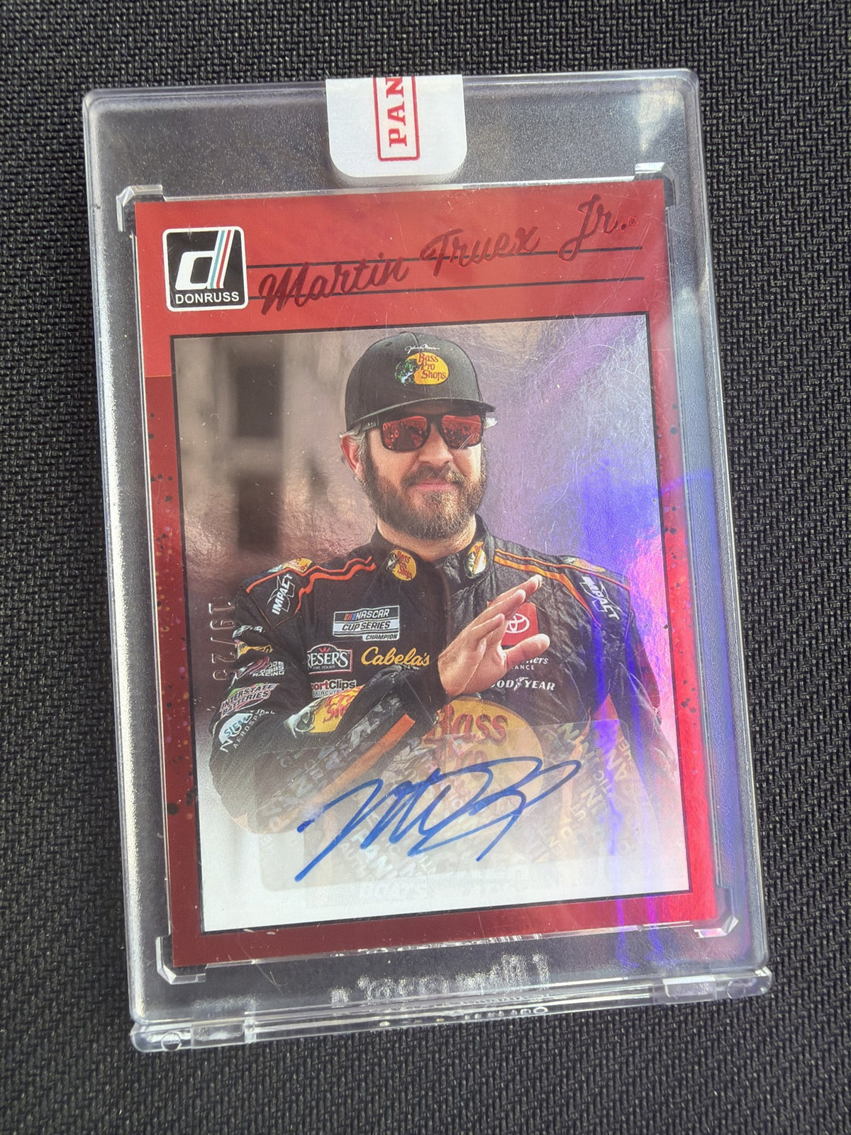 2023 Donruss Racing Retro Signatures Martin Truex Jr. Red Auto #19/25 front